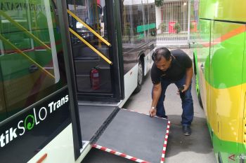 Mengenal bus ramah difabel