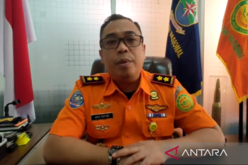 Basarnas Kendari menyiapkan personel siaga bencana hidrometeorologi