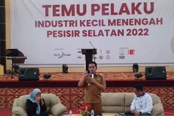 Wejangan Wabup Pesisir Selatan saat Temu IKM
