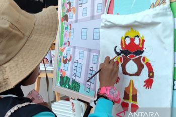 Karya anak berkebutuhan khusus dipamerkan di Stadion Manahan