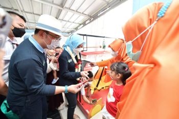 Gubernur Jawa Barat ajak warga sukseskan Bulan Imunisasi Anak Nasional