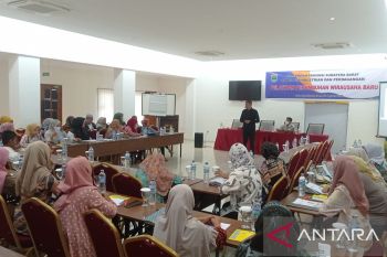 Disperindag Sumbar laksanakan pelatihan penumbuhan wirausaha di Sawahlunto