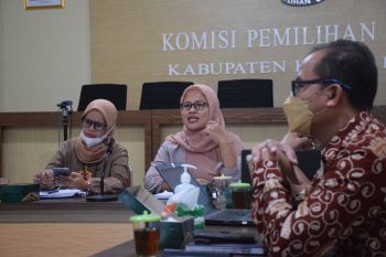 KPU dan Bawaslu Kulon Progo bersinergi dalam verifikasi parpol