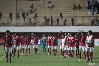 Timnas U-16 Indonesia tertinggal 0-1 dari Vietnam pada babak pertama