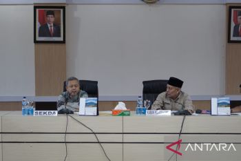 Pemkab OKU siap bagikan ribuan bendera merah putih