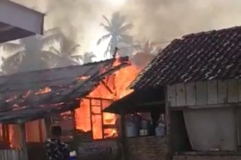 Kebakaran hanguskan satu unit rumah di Kampung Baru Pesawaran