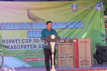 Seribuan peserta ikuti lomba perkutut di Situbondo
