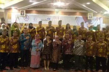 Kepala BKKBN Pusat minta Kagama Kedokteran Riau turunkan stunting