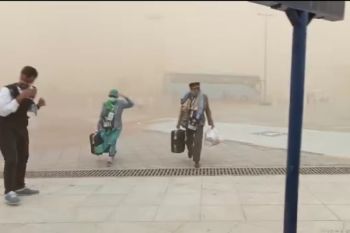 Madinah dilanda badai pasir, jamaah haji Indonesia aman