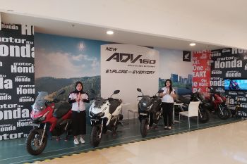 New Honda ADV160, Skutik Penjelajah Semakin Berkelas