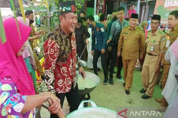 DPRD Kotim apresiasi komitmen masyarakat lestarikan tradisi berbagi bubur asyura