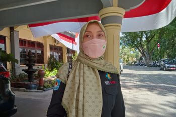 Tenaga kesehatan RSUD Mataram mulai disuntik vaksin booster