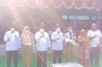 Gubernur Riau minta kepala sekolah cermati perkembangan zaman guna siapkan SDM unggul
