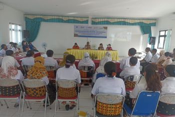Pemkab Nagekeo optimalkan kapasitas nakes tekan AKI-AKB