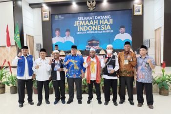 Pemprov Papua berharap para haji jadi teladan juga panutan masyarakat