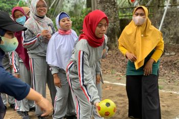 Dispar Sleman mendukung kegiatan "outing" bagi disabilitas