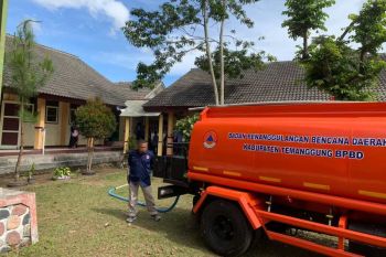 Dua sekolah di Temanggung kesulittan air bersih