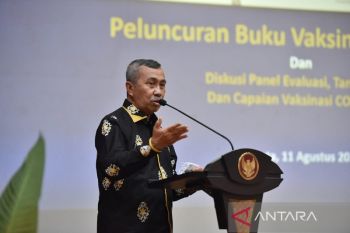 Diluncurkan Menko Perekonomian, Gubernur Riau sebut Buku Vaksinasi Covid 19 Tambah Wawasan Bagi Daerah