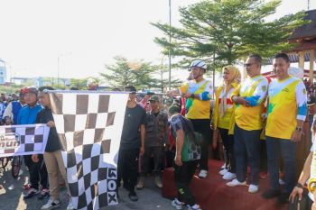 Pesepeda mancanegara ikut jelajah wisata Karimun