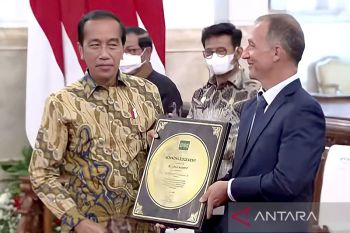 Penghargaan swasembada beras dari IRRI jadi kado HUT ke-77 RI