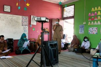 DP3AP2KB Payakumbuh bina tiga kampung KB untuk terus lawan stunting