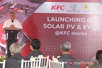 Kerja sama PLN-KFC Indonesia: bikin nongkrong makin asyik sembari isi baterai kendaraan listrik