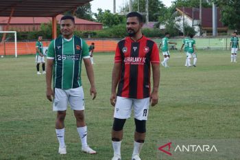 Alfarlaky FC taklukkan Legend Sigupai 6-2 di stadion H Dimurthala