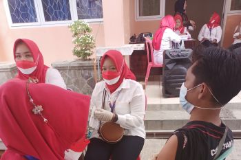 Dinas Kesehatan OKU gelar pengobatan gratis semarakkan HUT RI
