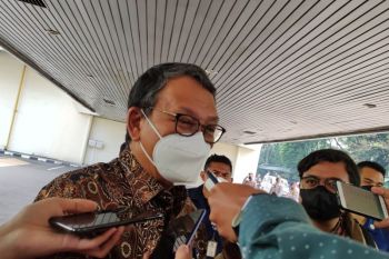 Menteri ESDM: Rencana kenaikan harga BBM jenis Pertalite masih dibahas