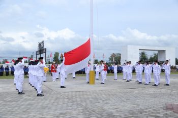 Wabup Lombok Tengah mengajak warga pulih lebih cepat membangun Indonesia