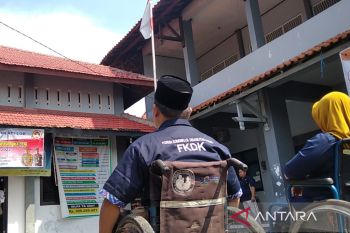Perayaan HUT RI, penyandang disabilitas Kudus gelar upacara
