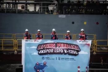 Kilang Pertamina Plaju Palembang ekspor bahan bakar kapal ke Singapura