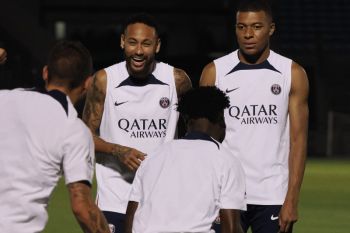 Benarkah Mbappe dan Neymar tak akur?