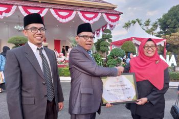 Raih juara 2 pelayanan Adminduk tingkat Sumbar, Disdukcapil Pasbar terus tingkatkan pelayanan
