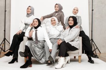 Putih Abu-Abu rangkum karya Melly Goeslaw dalam mini album