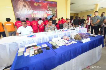 Polisi sita 1,1 kilogram sabu-sabu dari seorang pria Sumbawa
