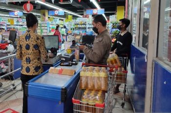 Migor minyakita Rp14.000/liter diserbu masyarakat Kota Jayapura