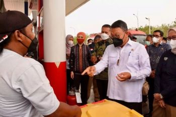 Arifin: Pemerintah terus upayakan menjamin pasokan BBM bagi seluruh masyarakat