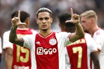 Tim Manchester United semakin dekat boyong Antony
