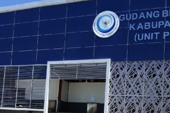 Pemkab Biak bermitra dengan investor operasikan lemari berpendingin