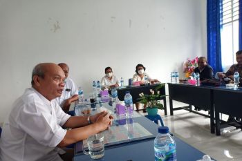 Pendeta Rinaldy Damanik mohon restu GKST jadi calon anggota DPD RI