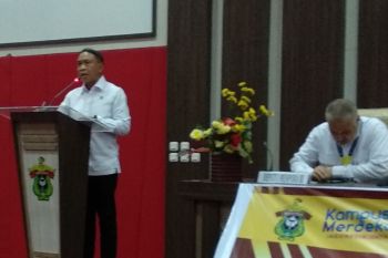 Menpora memberikan kuliah umum di Unhas pertama sejak bergelar profesor