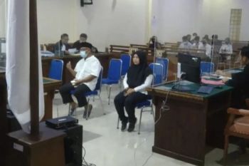 Dua terdakwa korupsi dana BOS dituntut 6 tahun penjara
