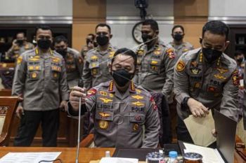 Raker Kapolri Dengan Komisi III DPR