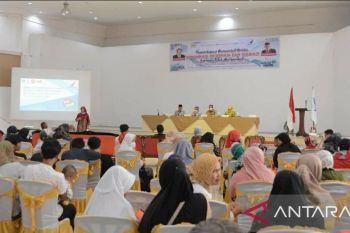 Komisi IX DPR dan BBPOM sosialisasikan obat dan makanan