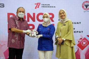 Kemanusiaan jadi Alasan Kuat Dirkeu Semen Padang lakukan Donor Darah