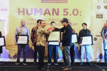 PLN UID Jateng &amp; DIY raih Marketing Champion Awardsdari MarkPlus