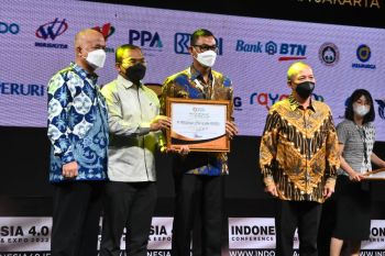 PLN raih penghargaan INDI 4.0 Kemenperin 2022, target skor pada 2024 berhasil dicapai