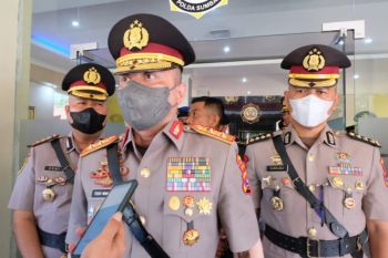 Kapolri beri keterangan terkait Irjen Pol Teddy Minahasa