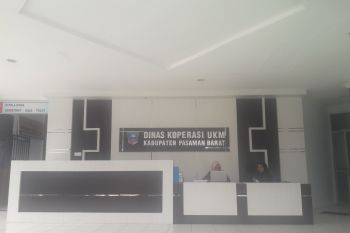 Pemkab Pasaman Barat bina koperasi tidak aktif